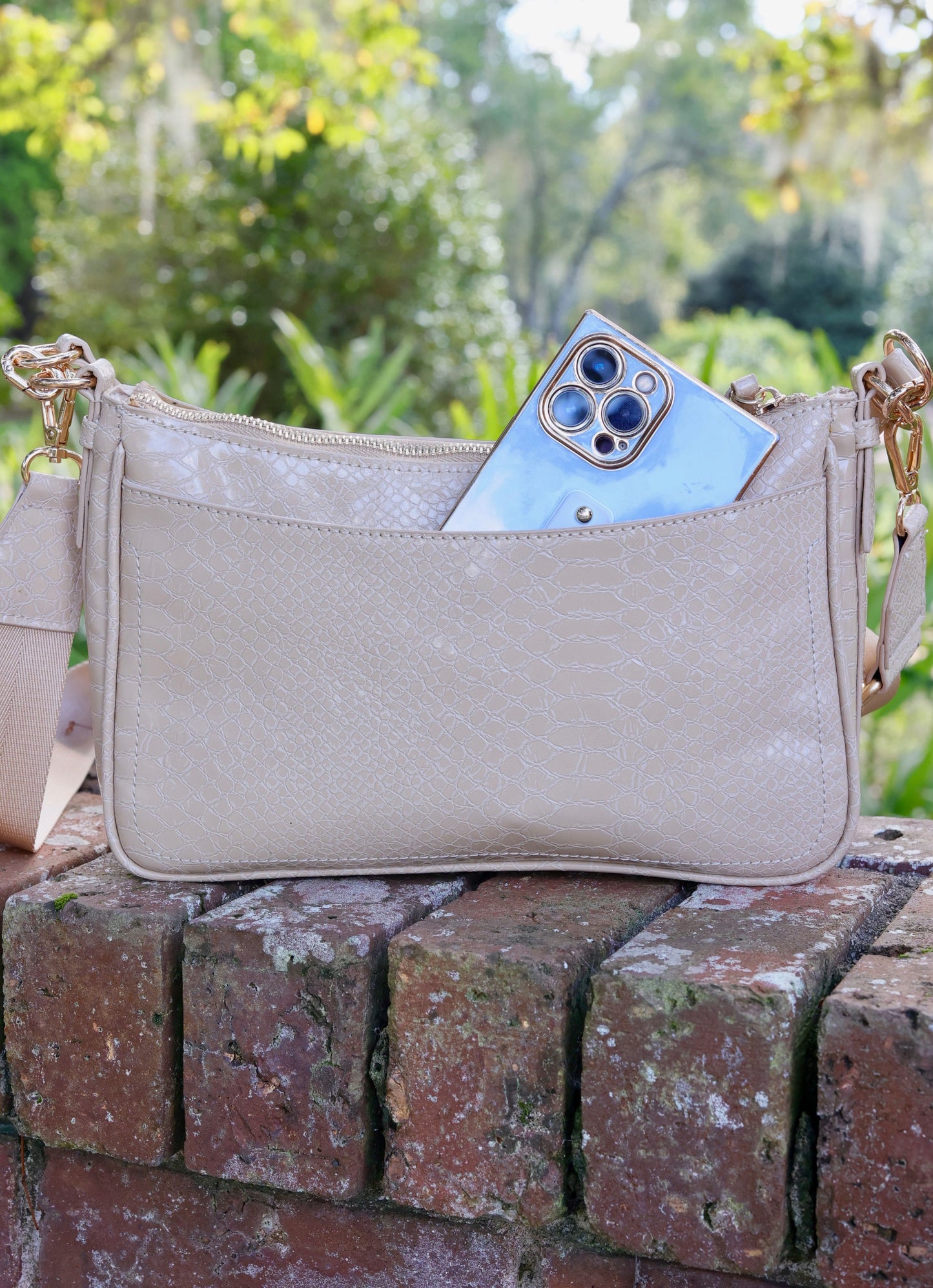 Paxton Crossbody with Pockets TAN ES