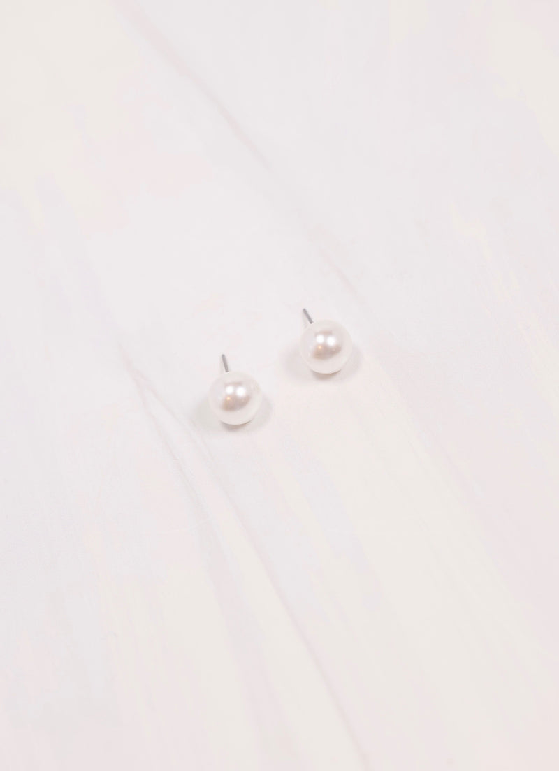 Belrose Pearl Stud Earring IVORY