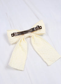Blakely Pearl Lined Bow CREAM