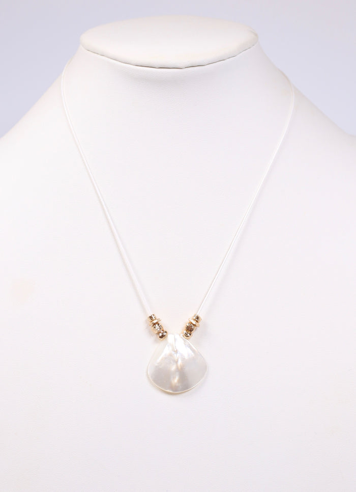 Pippin Shell Necklace WHITE