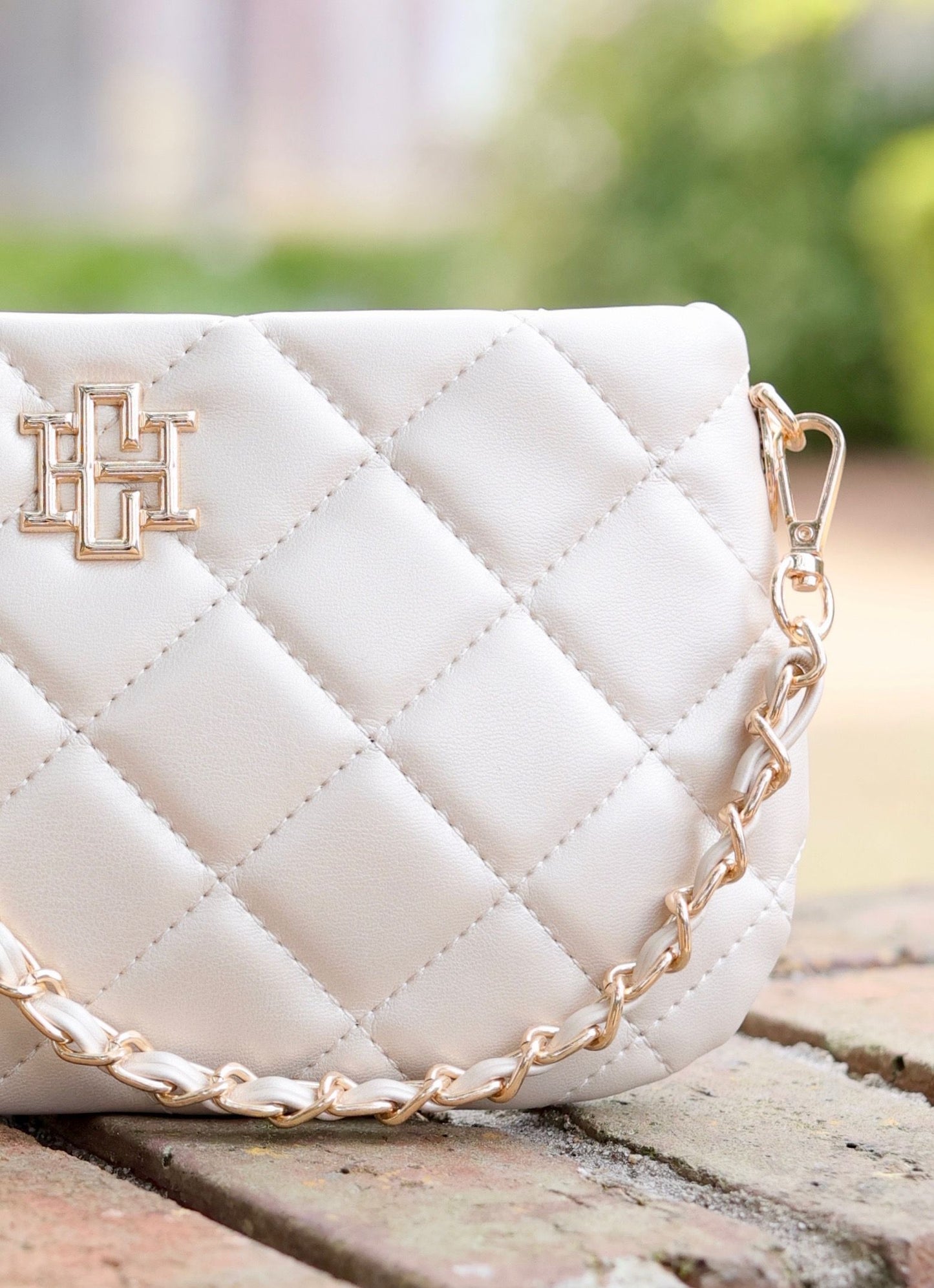 Livi Quilted Crossbody Pearl