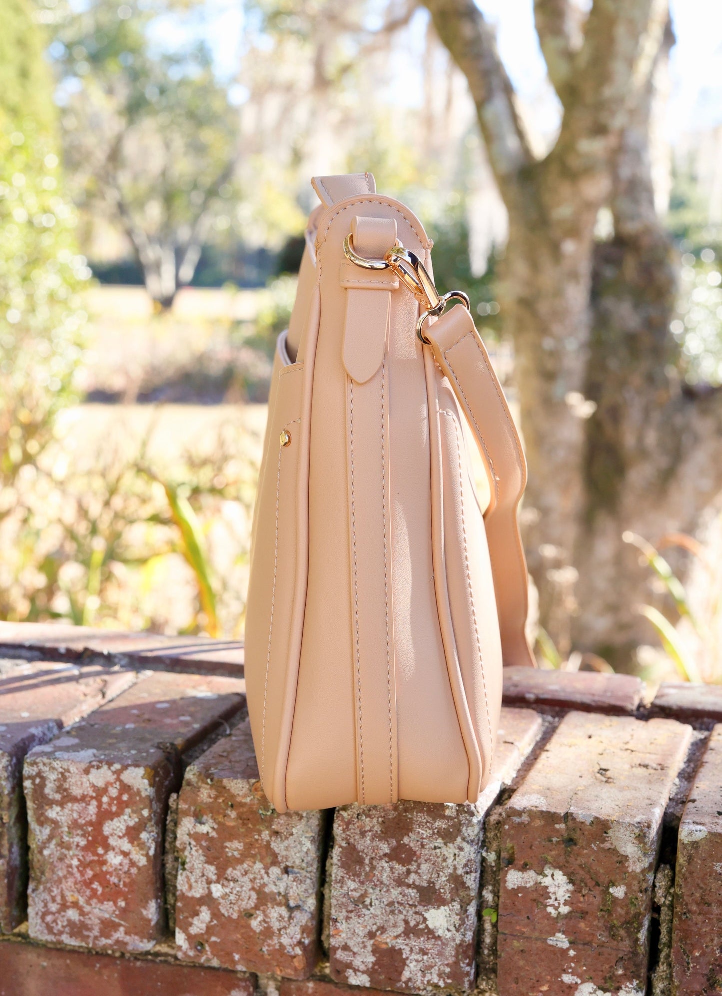 Bethany Crossbody TAN