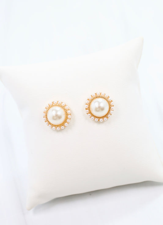 Alvaro Pearl Stud Earring IVORY