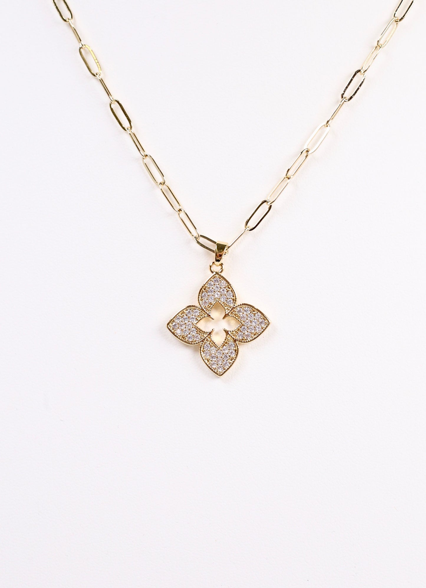 Armie CZ Clover Necklace GOLD