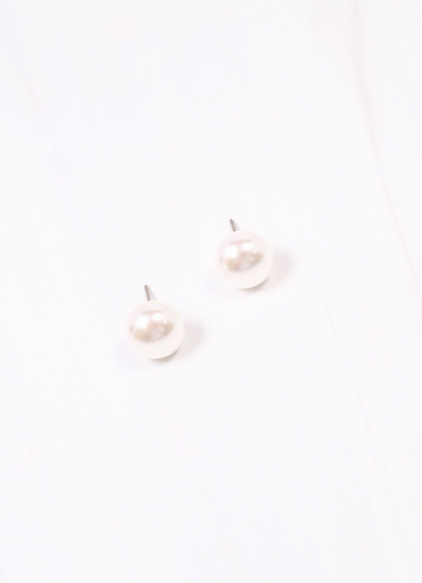 Eisley Pearl Stud Earring GOLD