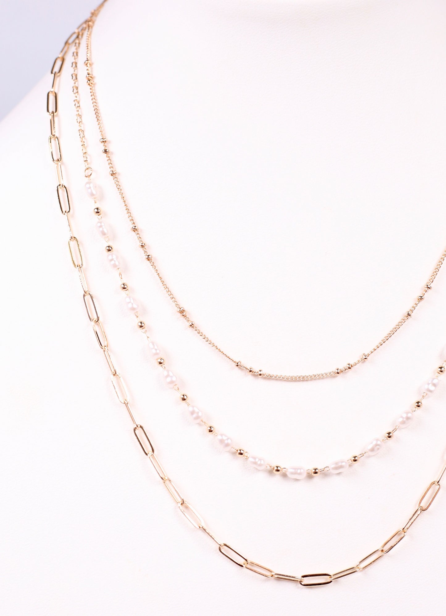 Dash Layered Necklace with Pearls Gold