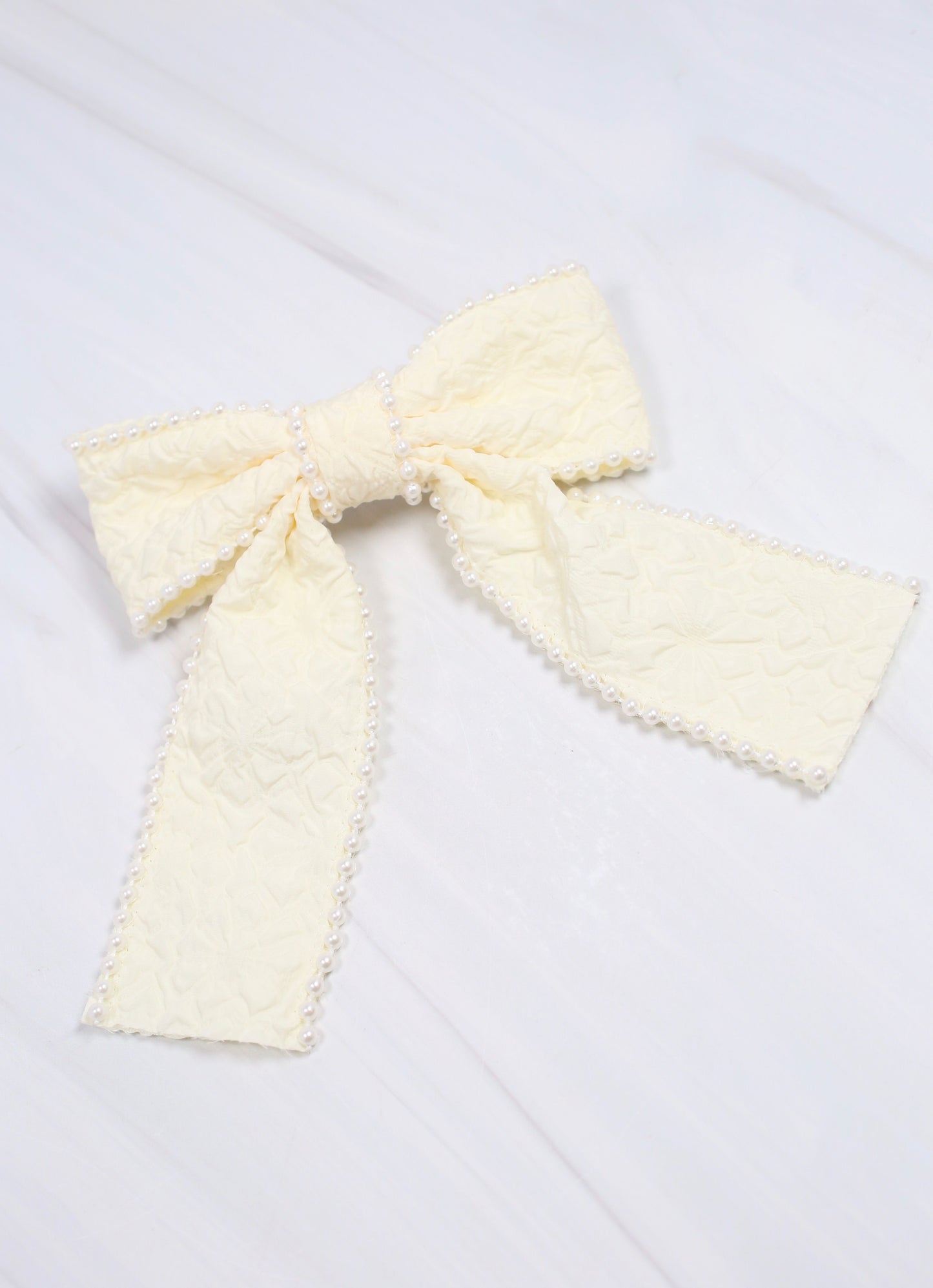 Blakely Pearl Lined Bow Cream