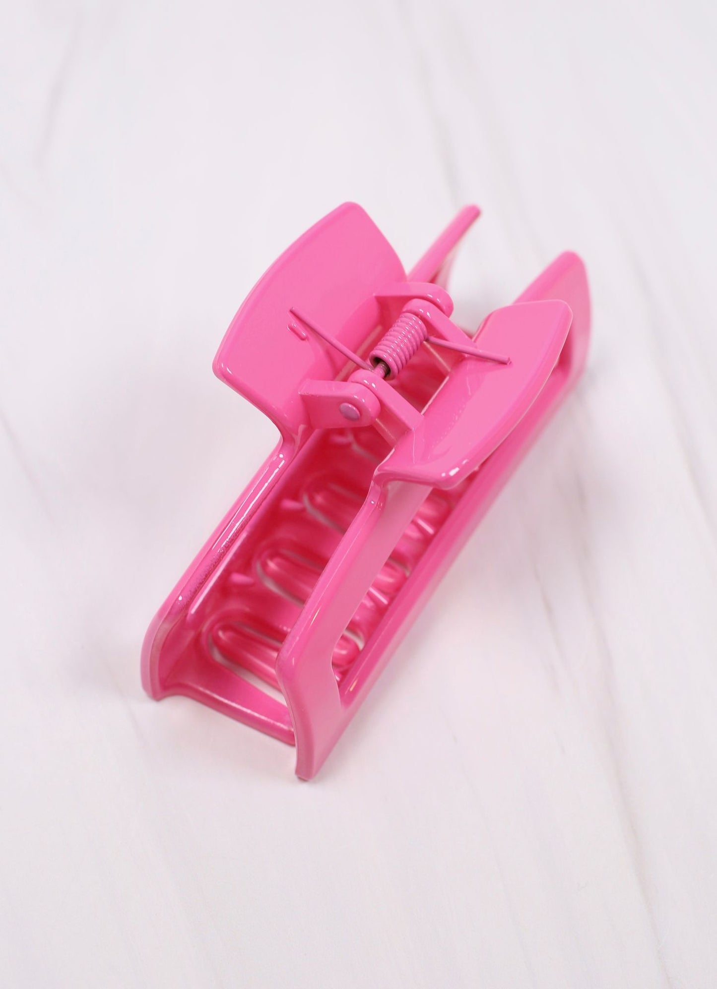 Hollybrooke Hair Clip HOT PINK