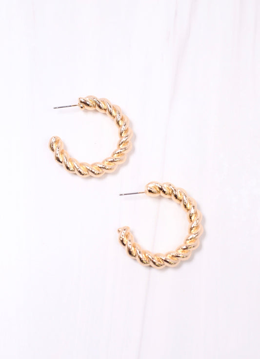 Vowell Twisted Hoop Earring GOLD