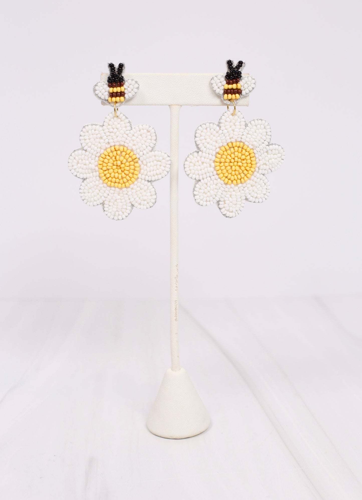 Spring Has Sprung Earring WHITE