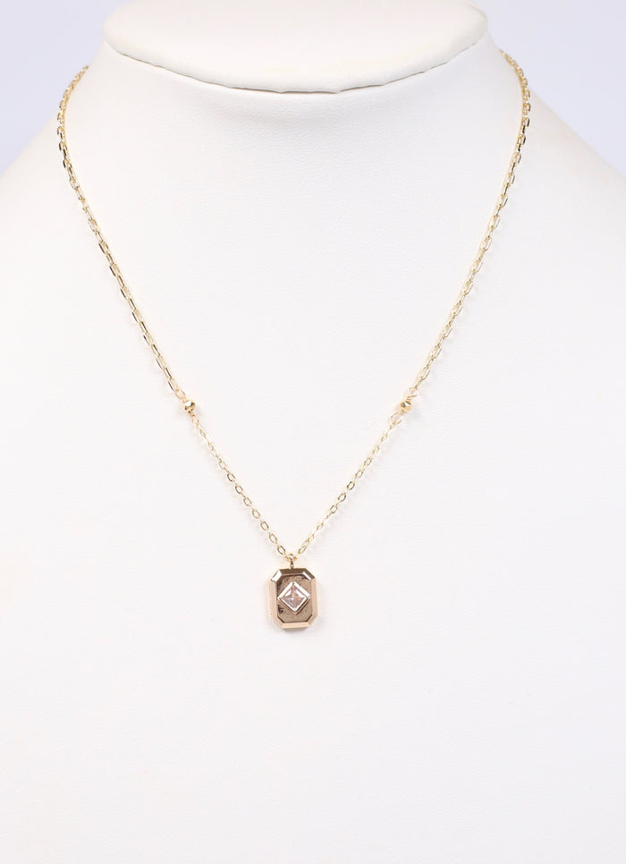 Leoville Necklace with Charm GOLD