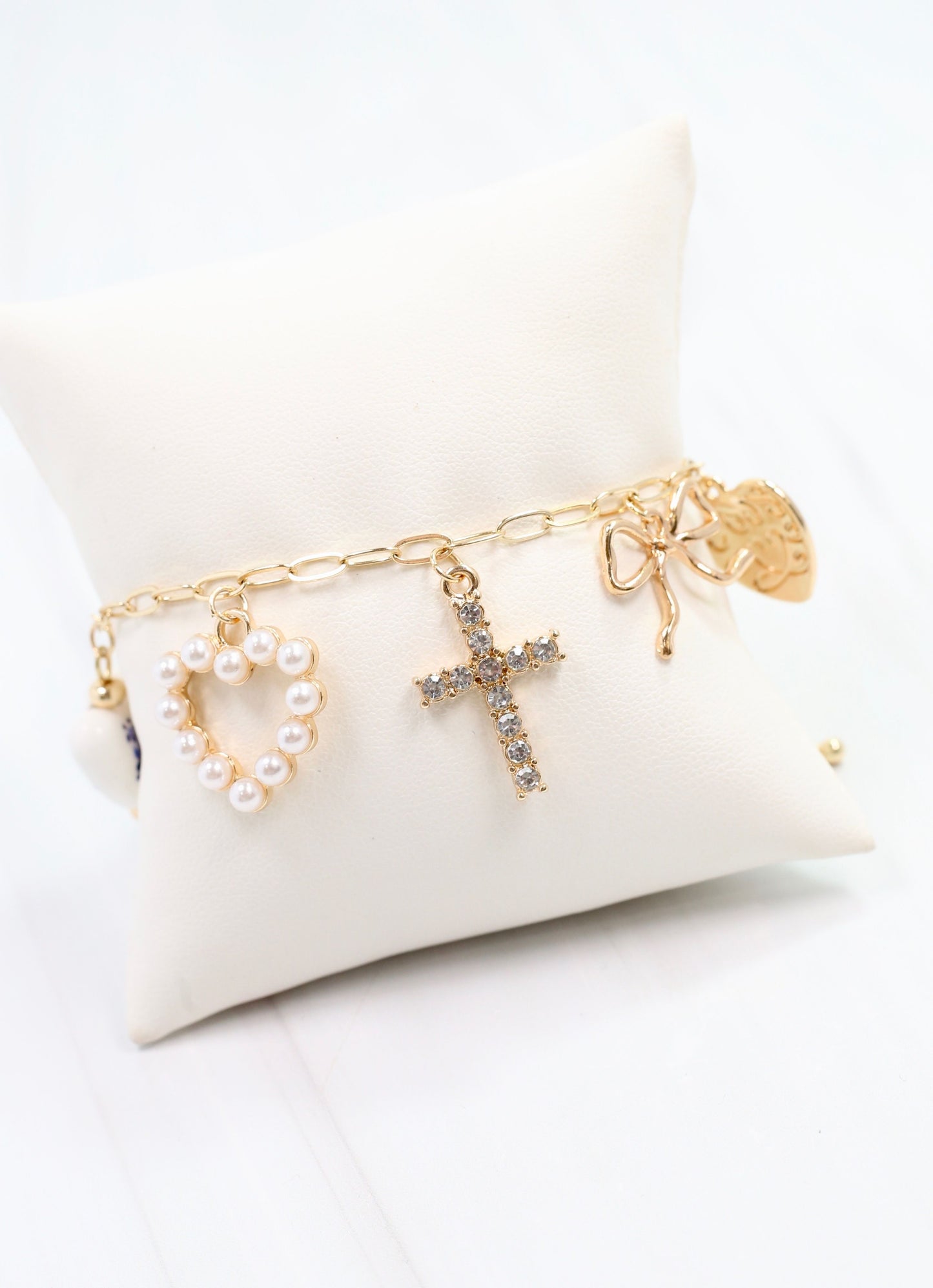 Goldbery Charm Bracelet Gold