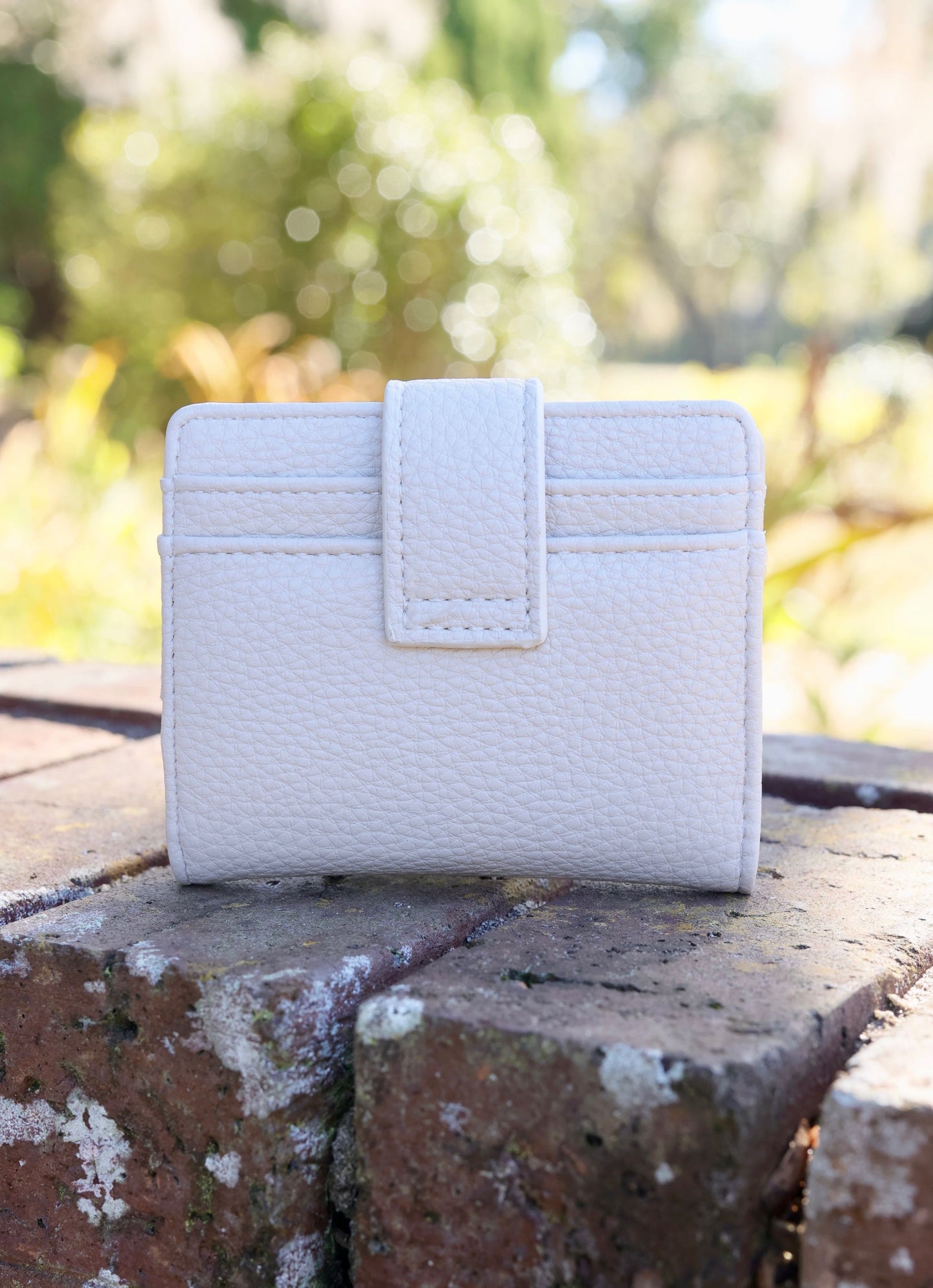 Tate Card Holder Wallet Cream