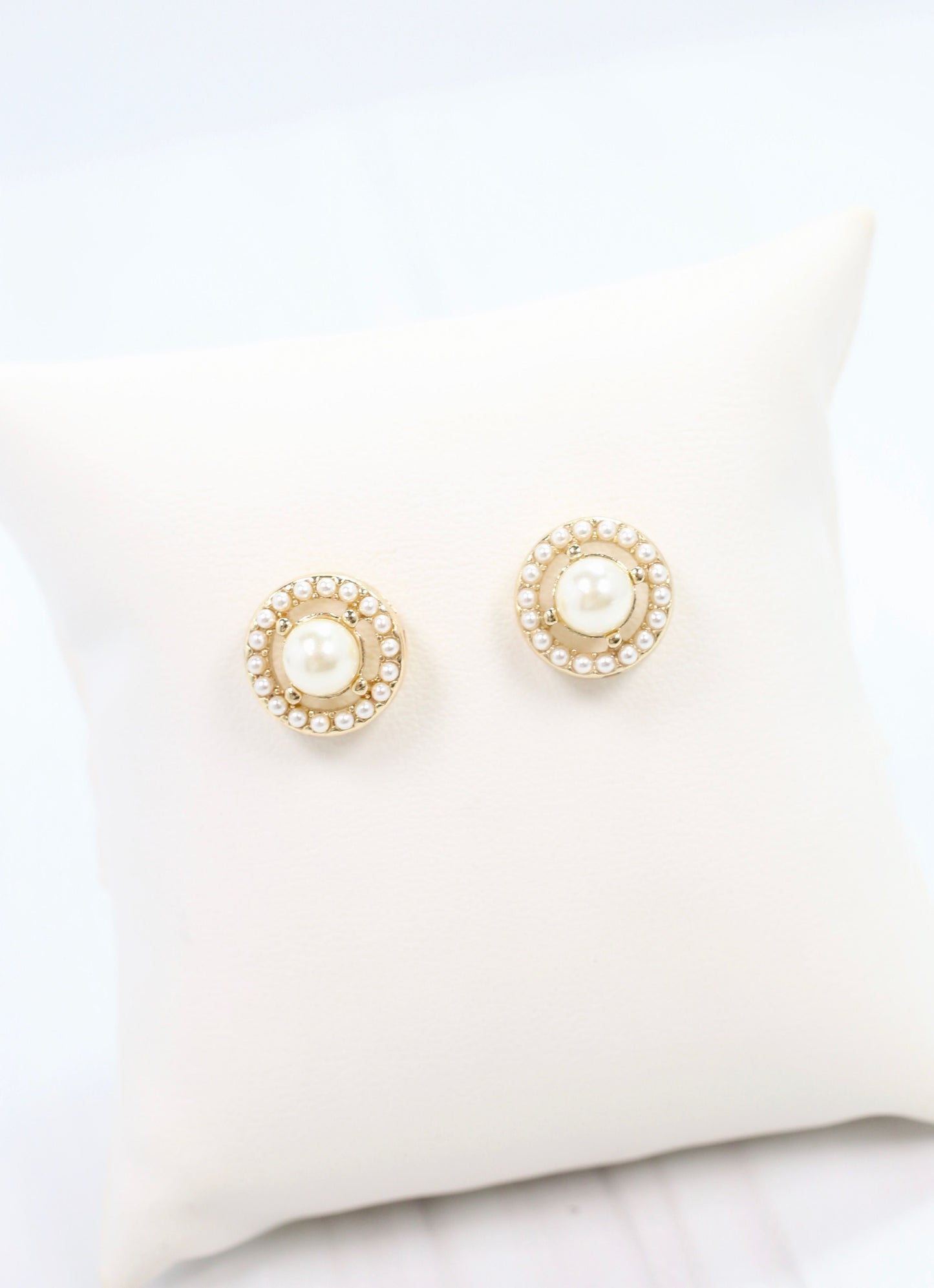 Mowry Pearl Stud Earring GOLD