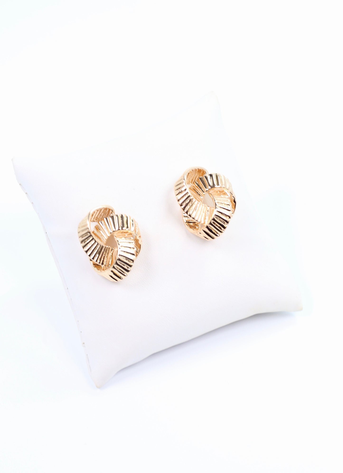 Esteban Knot Earring GOLD