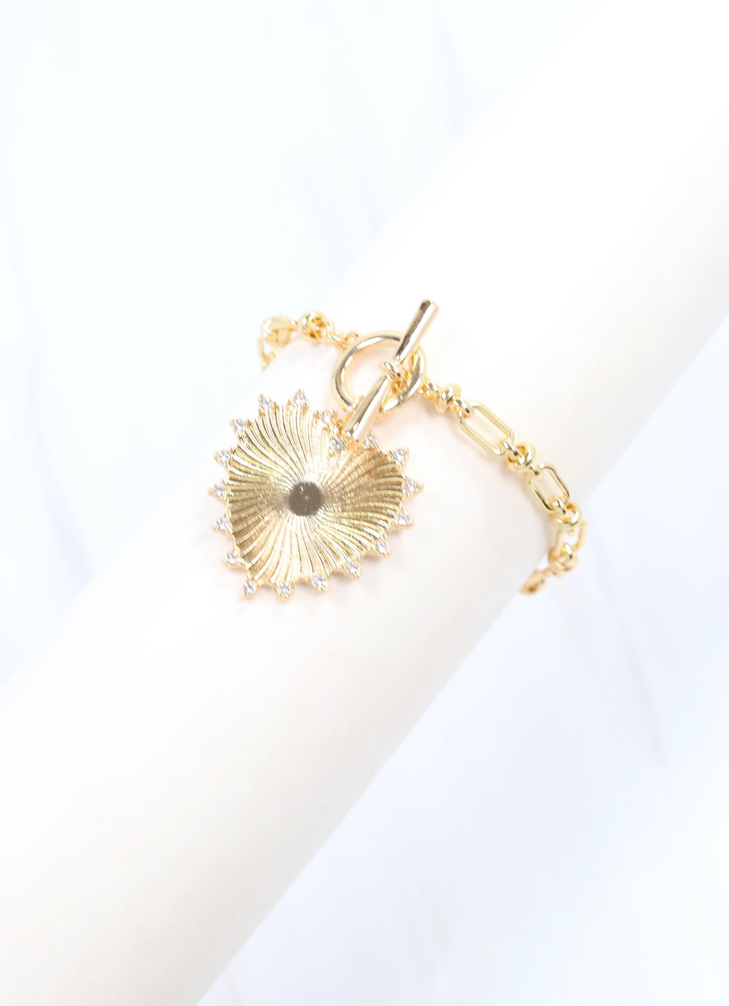 Loren Heart Charm Bracelet Gold