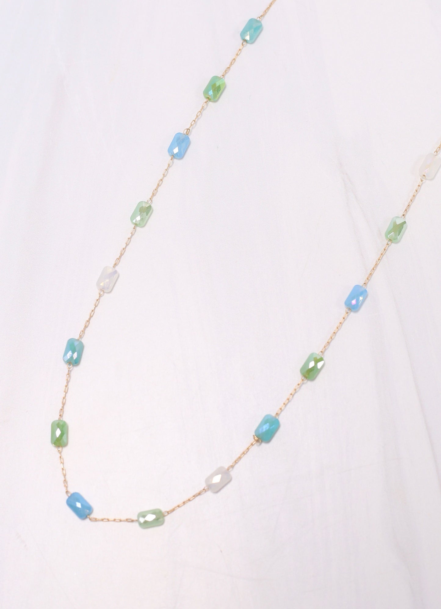 Fairway Glass Bead Necklace BLUE MULTI