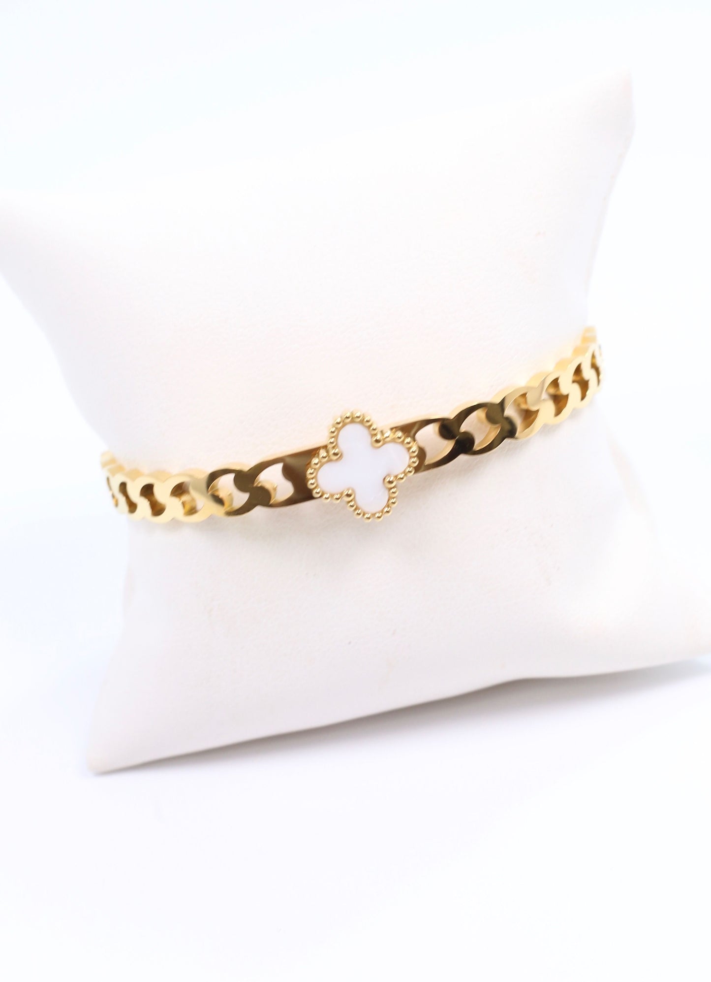 Gavin Clover Link Bracelet GOLD