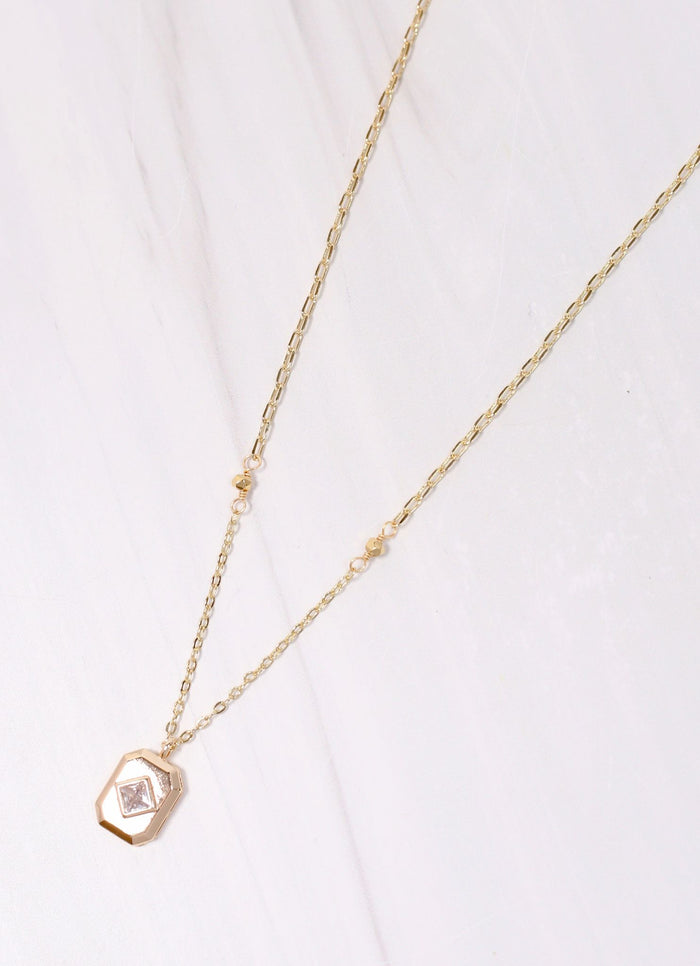 Leoville Necklace with Charm GOLD