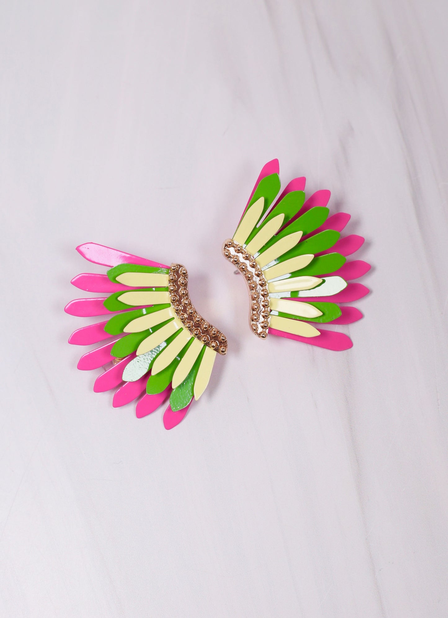 Fernie Metal Fan Earring PINK GREEN