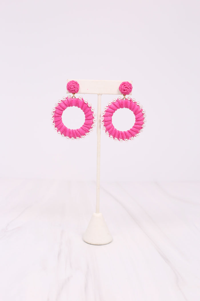 Northshore Pearl Wrapped Earring HOT PINK