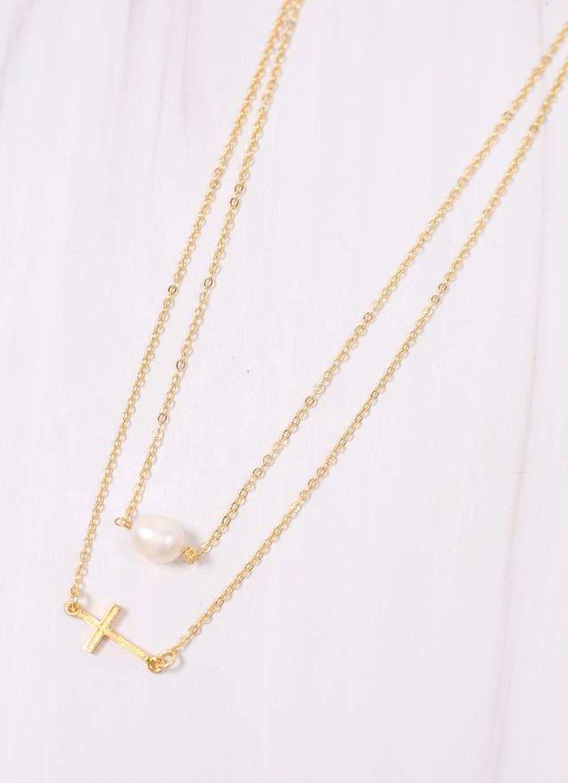 Ruffalo Cross and Pearl Necklace GOLD