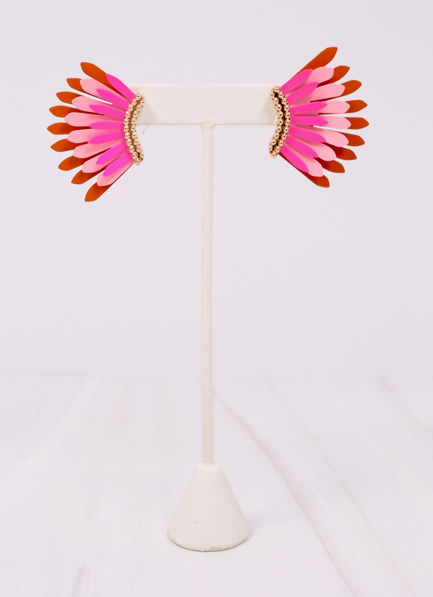 Fernie Metal Fan Earring Pink Multi