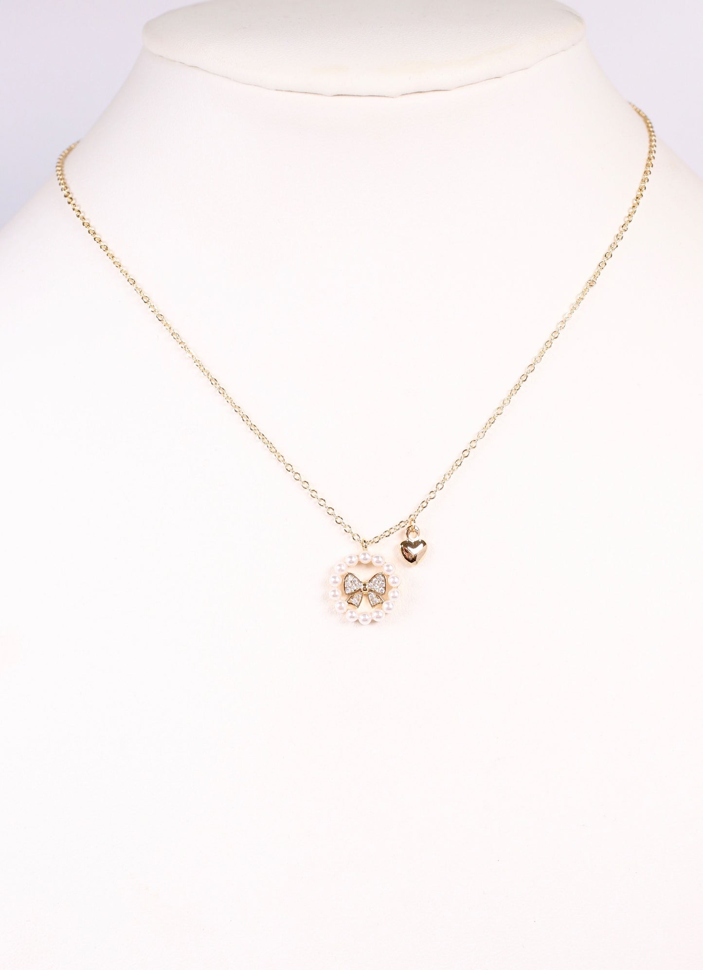 Ashanti Pearl and Bow Necklace GOLD