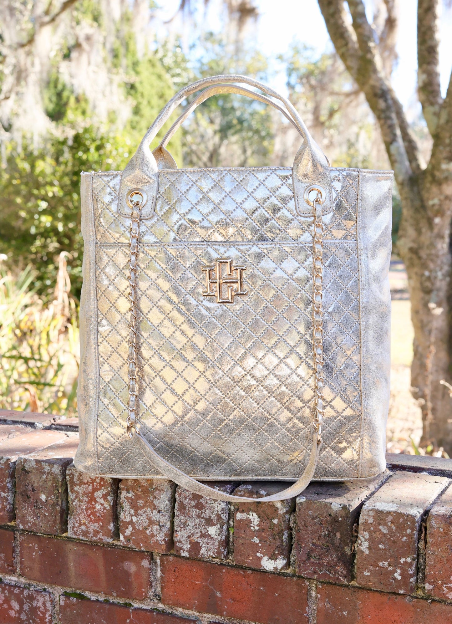 Kinzley Tote Champagne Pop