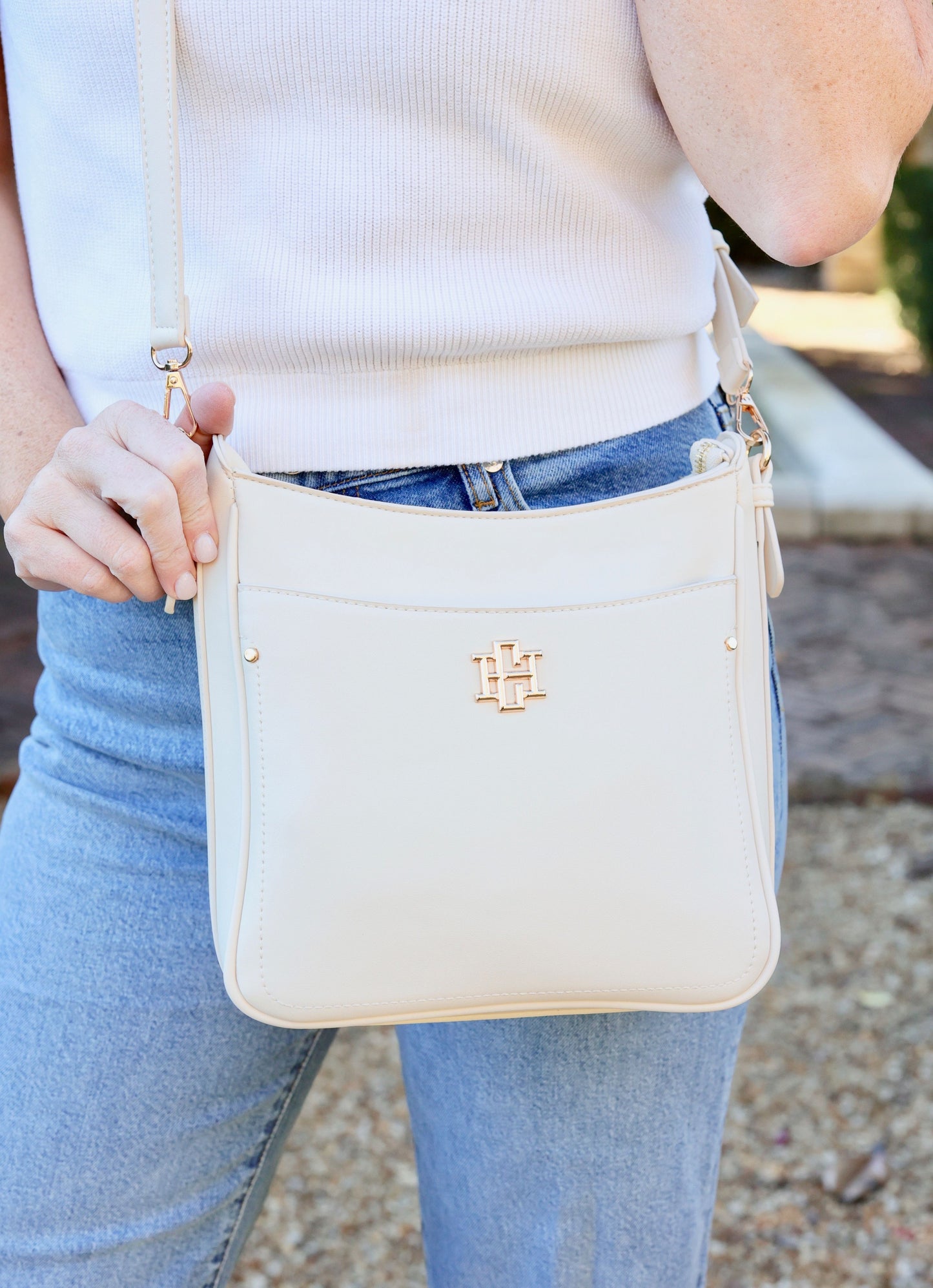 Bethany Crossbody CREAM