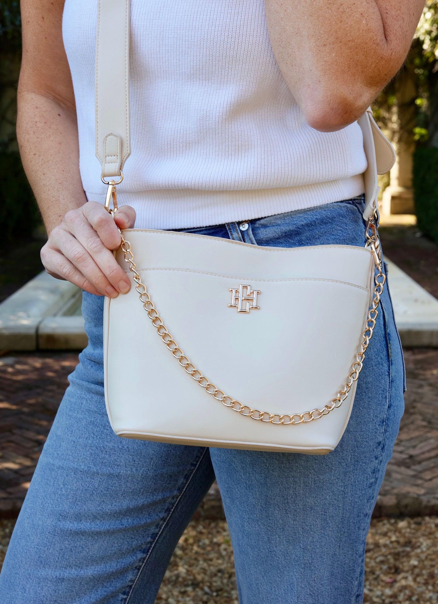 Brielle Bucket Bag Cream