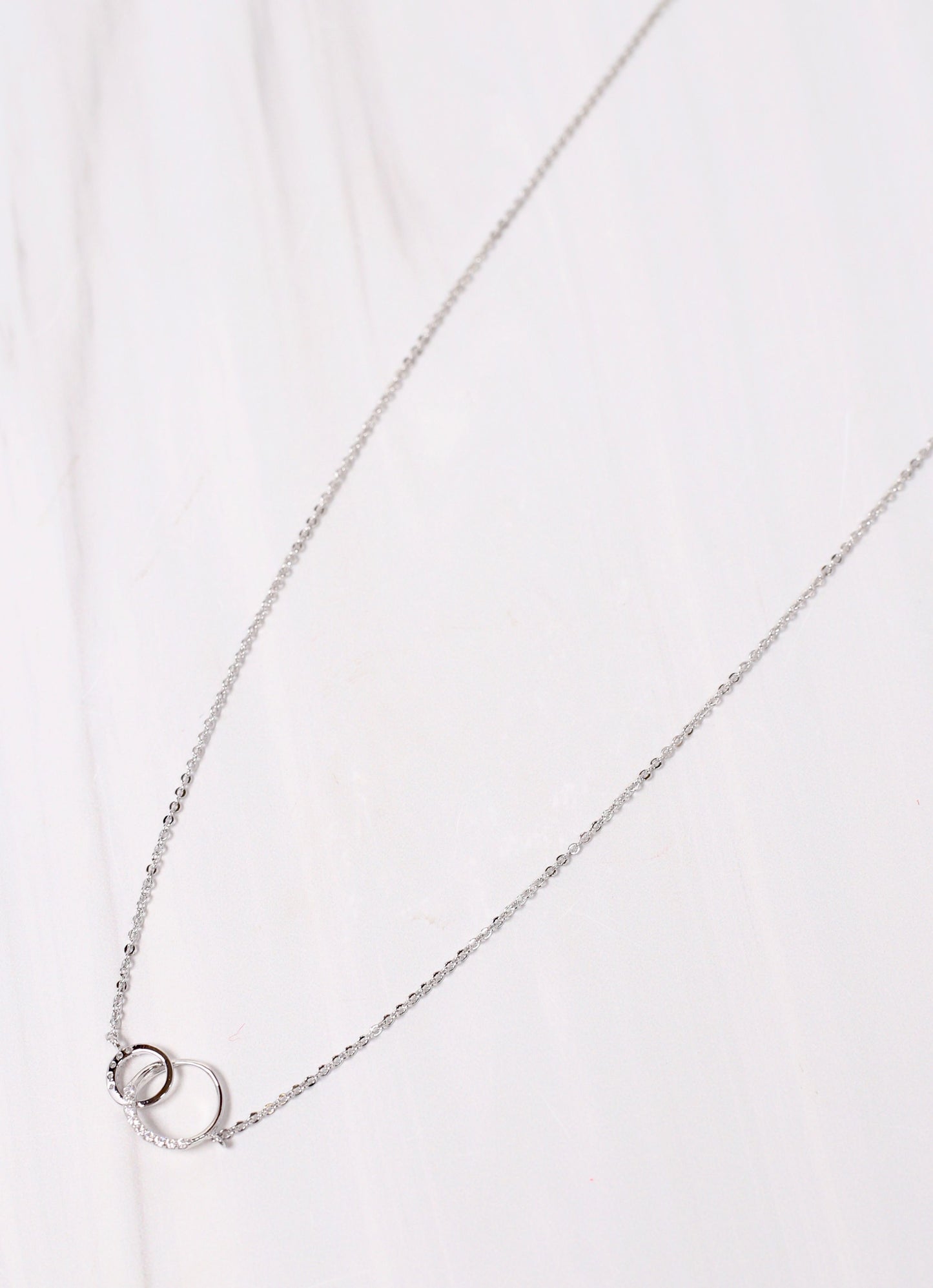 Moapa Valley CZ Intertwined Circle Necklace SILVER