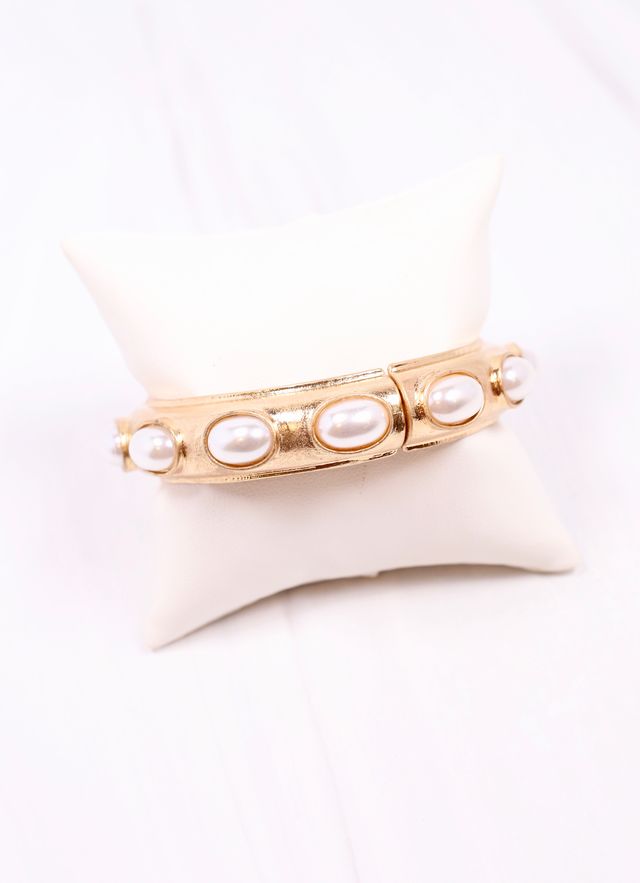 Harriette Pearl Bracelet Gold