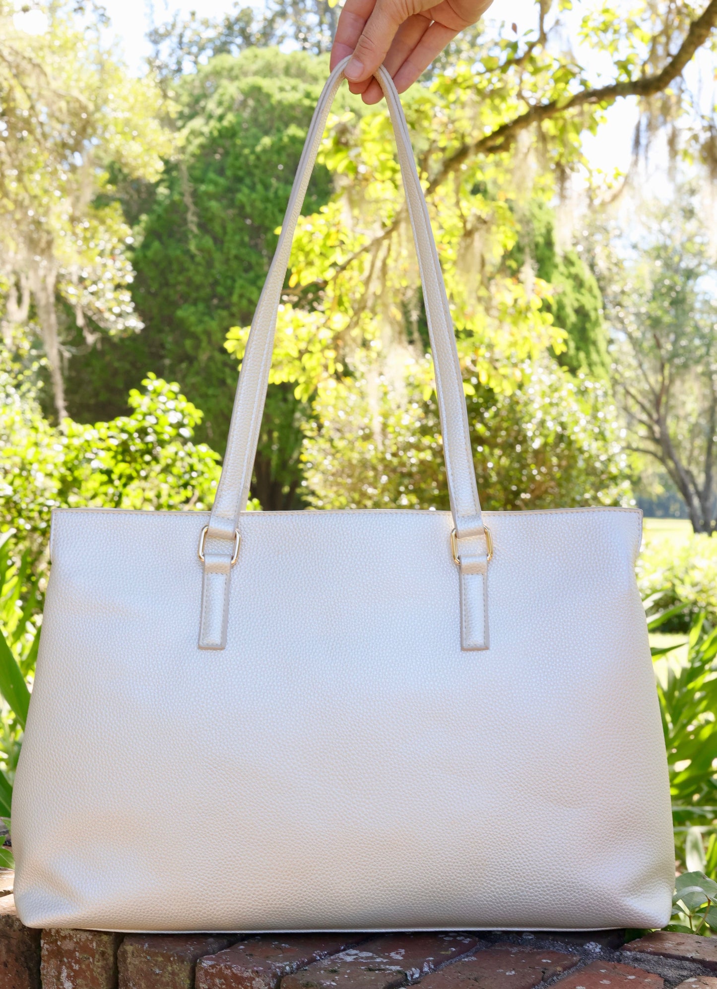 Lexi Versatile Tote Pearl