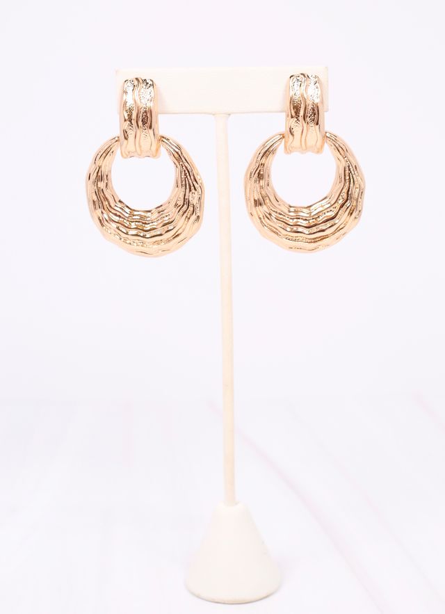 Trish Ribbed Drop Earring GOLD