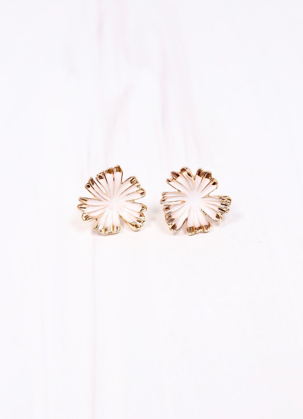 Primrose Flower Earring WHITE
