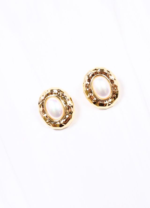 McGowan Pearl Hammered Earring GOLD