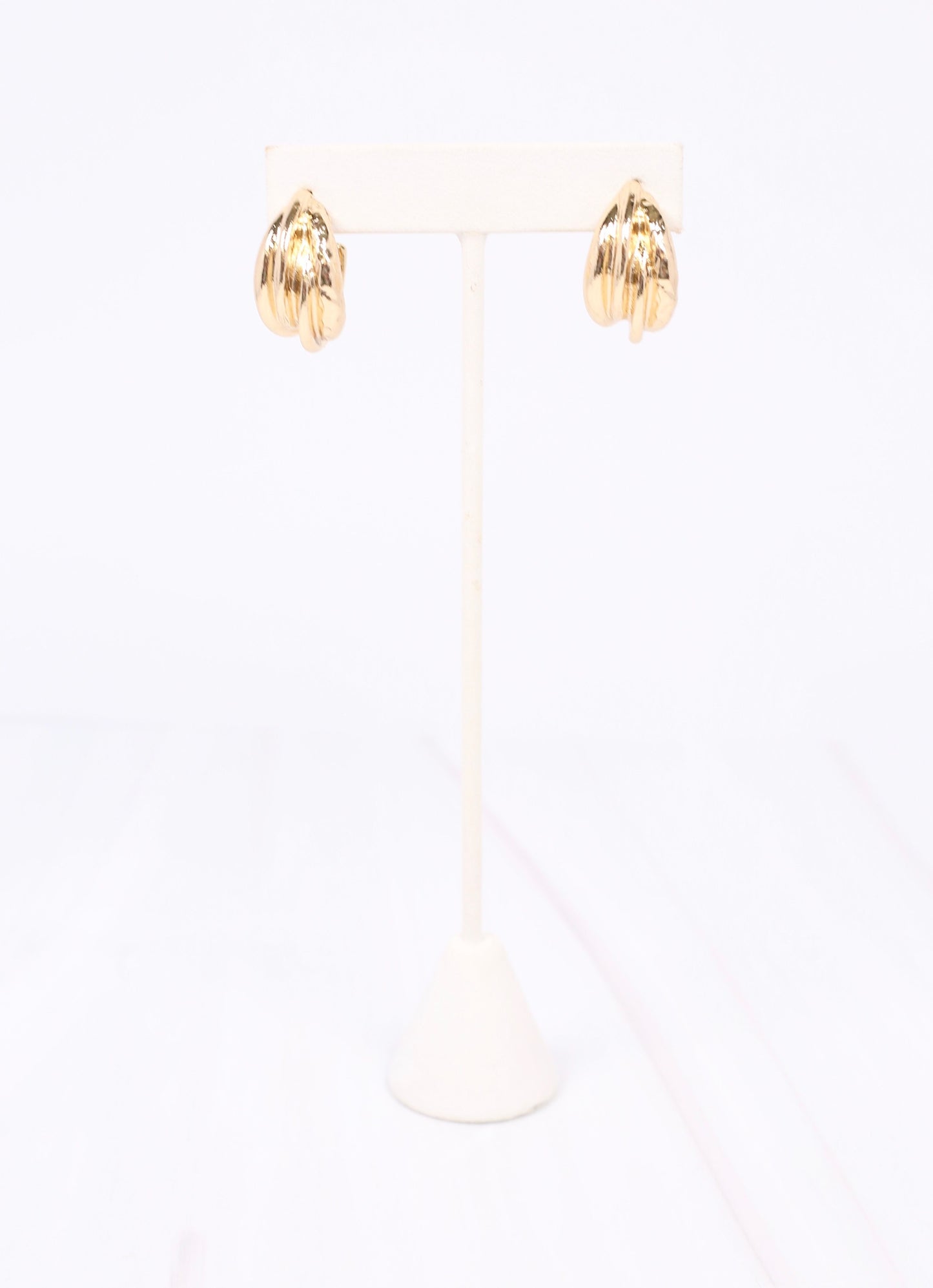 Jolene Textured Hoop Earring GOLD