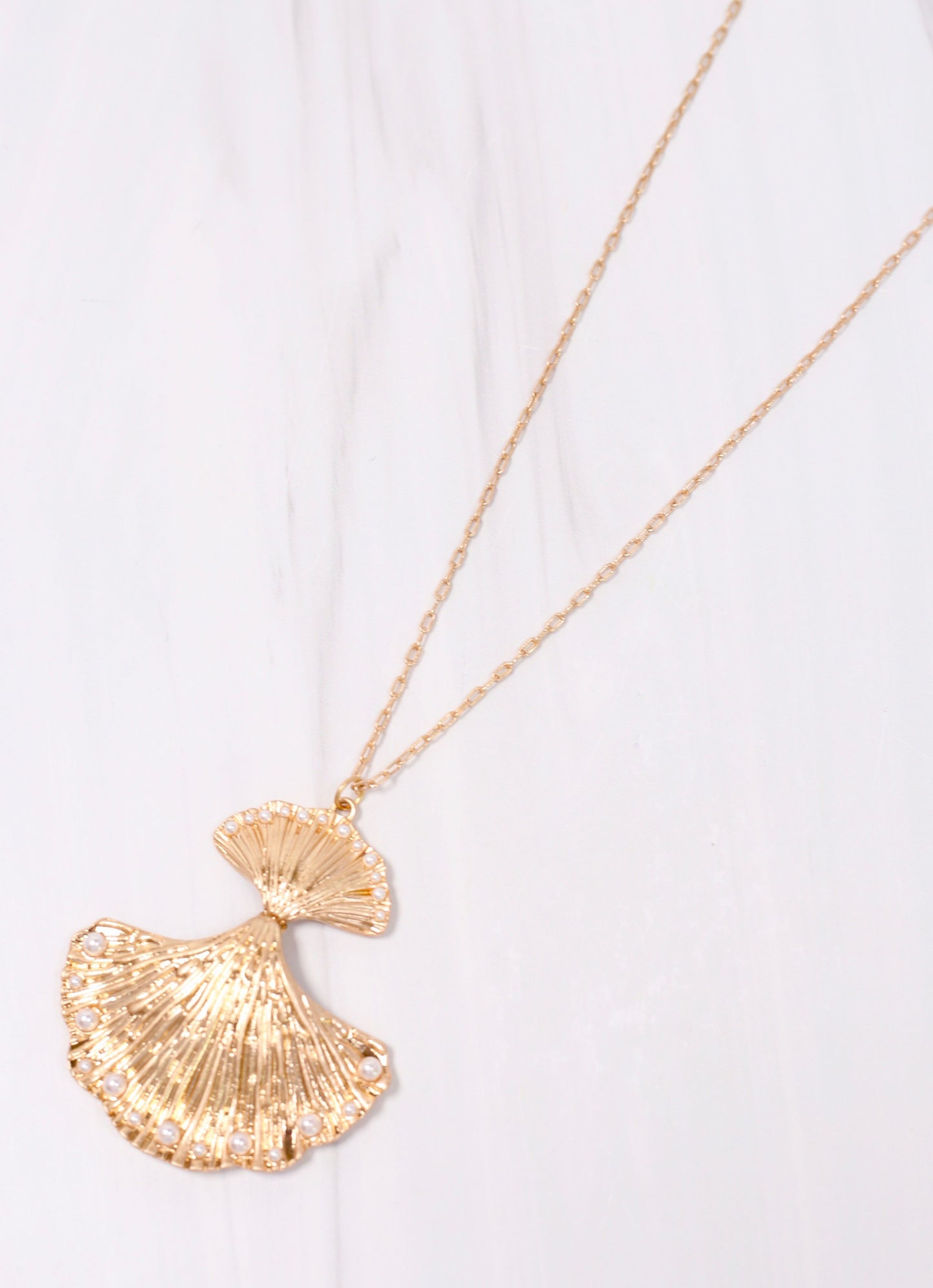 Howlan Metal Drop Necklace GOLD