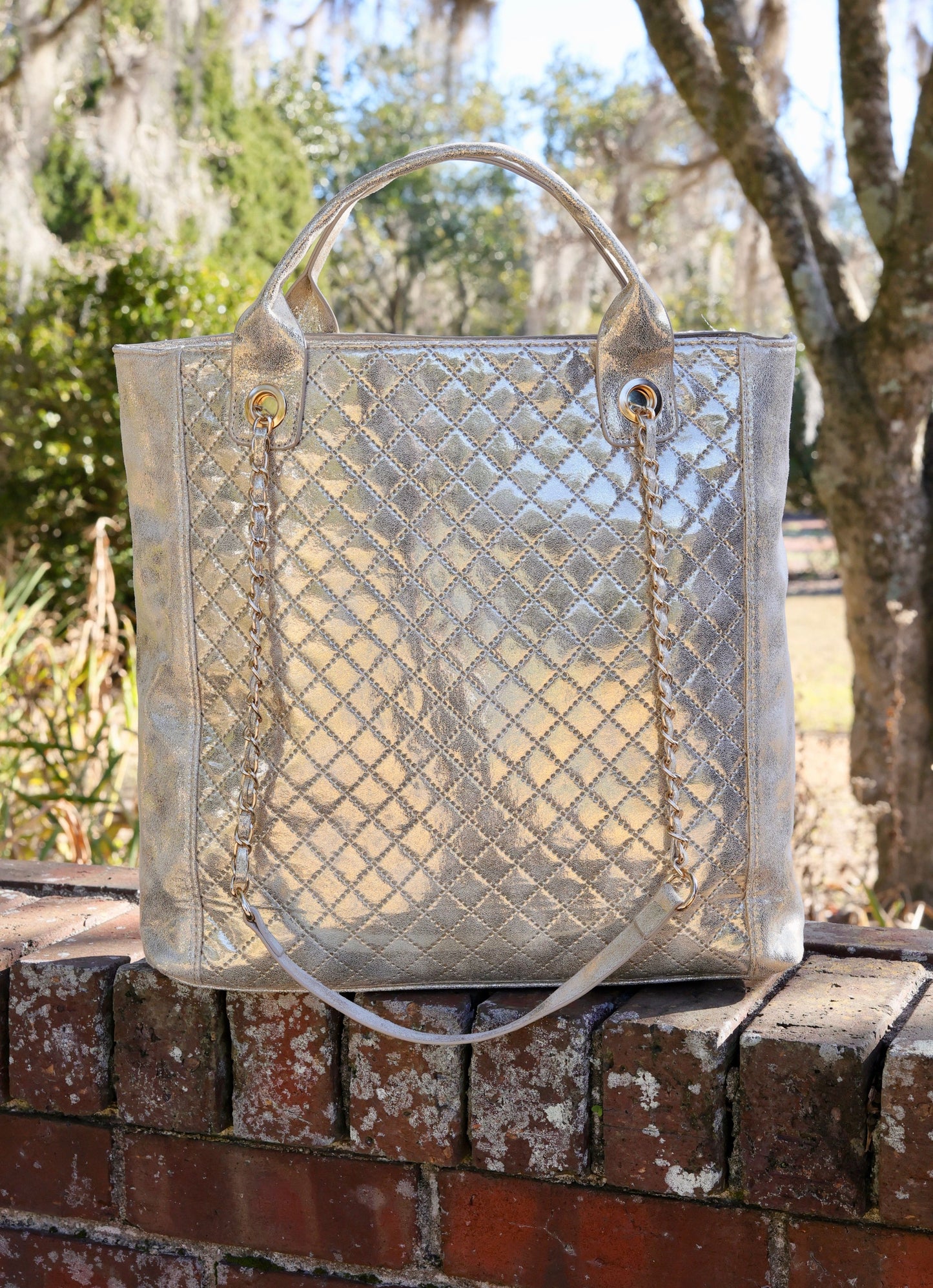 Kinzley Tote Champagne Pop