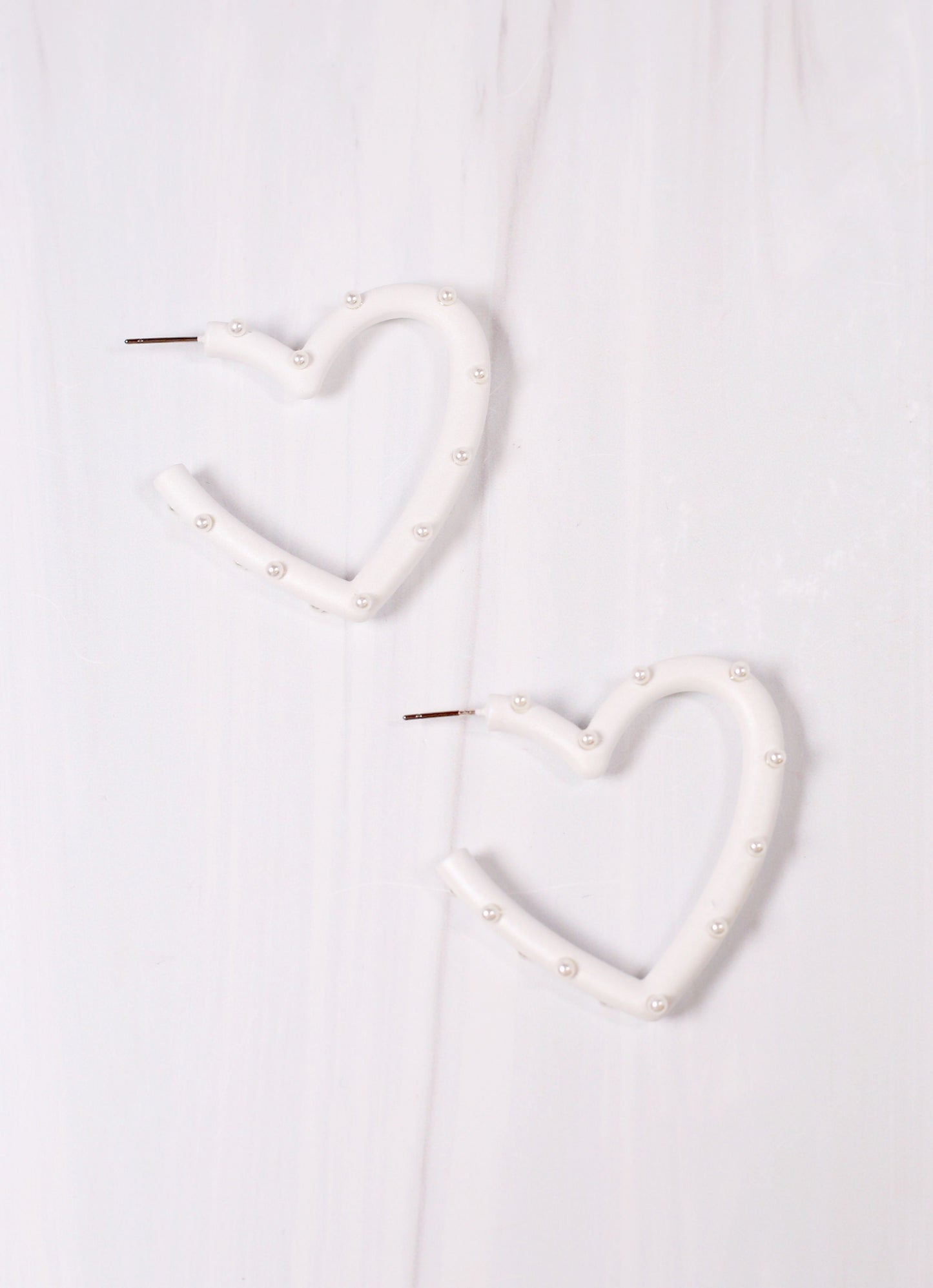 Admirer Pearl Heart Earring WHITE