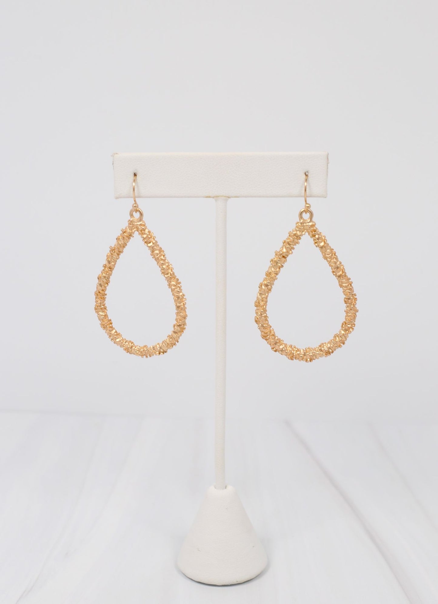 Saget Textured Hoop Earring MATTE GOLD